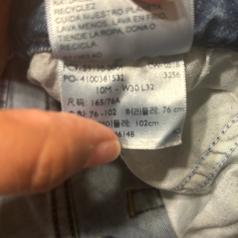 Signature Low Rise Jeggings - Size 10 - Picture 4 of 6